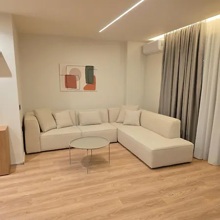 Joanna Prestige Apartment Sarande