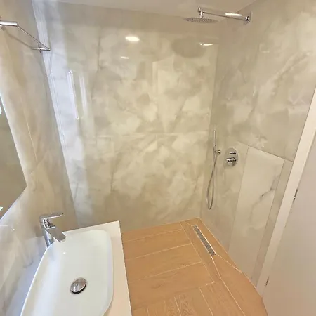 Joanna Prestige Apartment Sarandë